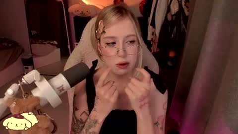 miko3 online show from June 26, 9:29 pm