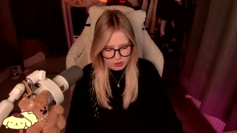 miko3 online show from July 8, 11:42 pm