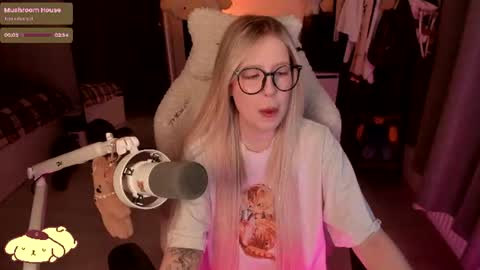 miko3 online show from August 8, 9:04 pm