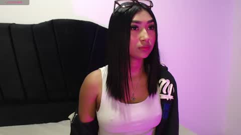 Mia.  online show from August 11, 12:51 pm