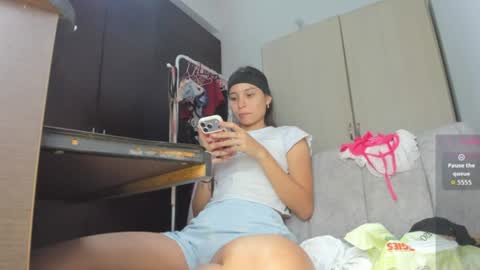 Miarose online show from August 12, 2:52 pm