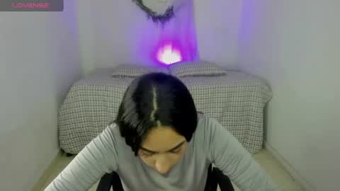 Mia online show from July 8, 11:09 pm
