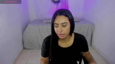 Mia online show from July 11, 10:38 pm