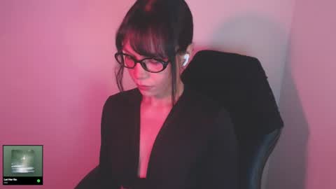 _miaw online show from August 12, 6:05 am