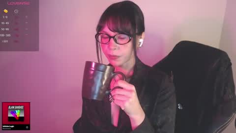 _miaw online show from August 14, 1:42 am