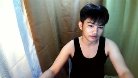 _mikko_moto_ online show from April 18, 4:27 pm