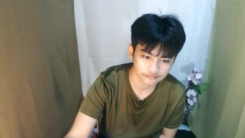 _mikko_moto_ online show from April 20, 12:36 pm