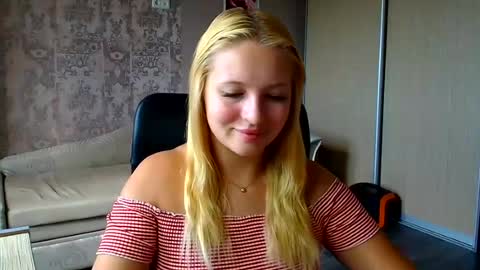 Melanie online show from August 11, 11:45 am