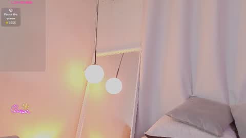 emma online show from August 6, 8:30 pm