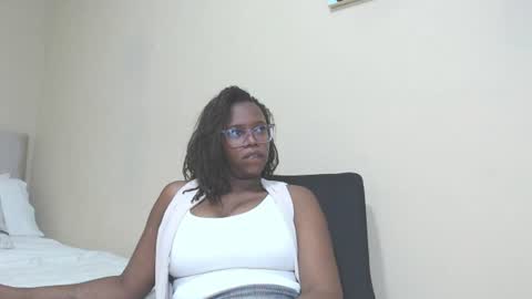 _miss_khaleesi_ online show from July 27, 10:15 pm