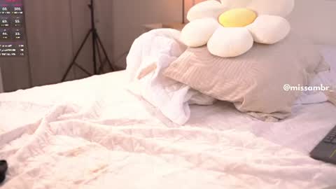 _missamber online show from July 7, 3:38 pm