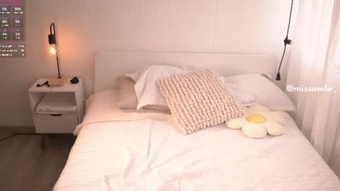 _missamber online show from July 17, 2:17 pm