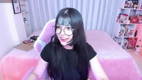 Hanna  Idependent Model  online show from July 26, 5:45 am