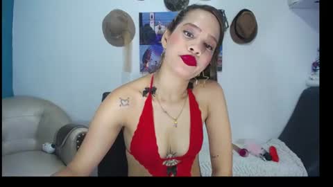 _misspriss online show from July 10, 10:26 pm