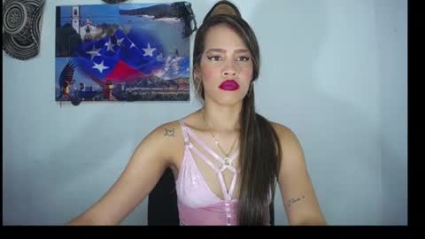 _misspriss online show from August 7, 12:43 am