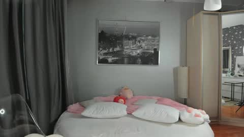 alienmito online show from July 24, 2:14 am