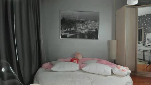 alienmito online show from July 24, 4:26 am