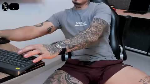 _mrcock_ online show from August 11, 12:23 am