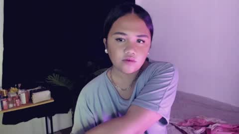 Angel online show from August 13, 11:46 am