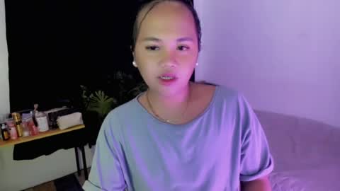 Angel online show from August 18, 9:04 am