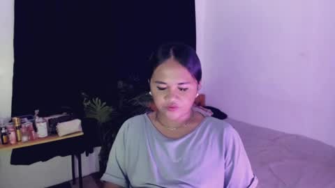 Angel online show from August 18, 11:49 am