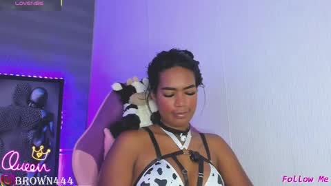 naomi brown online show from May 30, 6:27 am