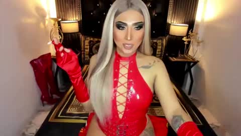 _natashacooper_ online show from July 13, 12:34 pm
