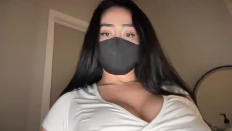 naty19 online show from August 9, 10:11 pm