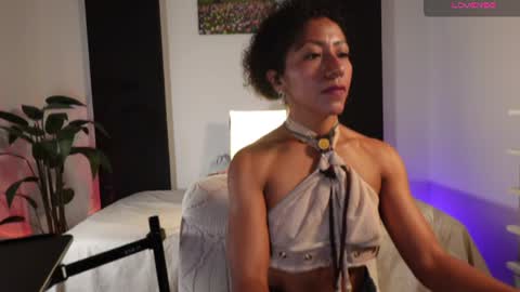 _nayra_ online show from August 14, 1:15 pm