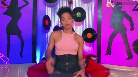 Nicky online show from August 6, 7:24 pm
