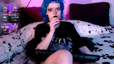 Nicole online show from August 1, 7:31 pm