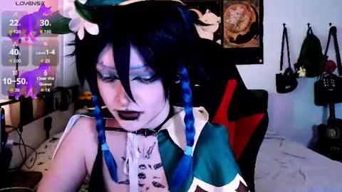 Nicole online show from August 10, 2:07 pm