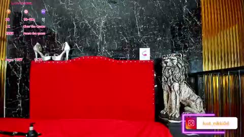  NicoleSweet1 online show from August 9, 10:00 pm