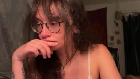 Mila online show from April 7, 12:37 am