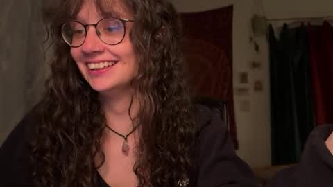 Mila online show from April 23, 11:19 pm