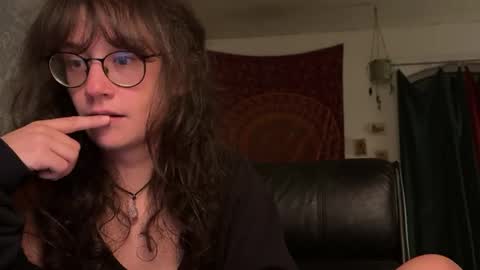 Mila online show from May 18, 11:49 pm