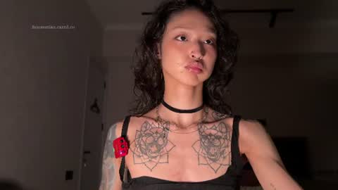 Mikayla online show from August 17, 10:59 pm