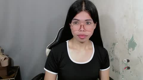 _odette22 online show from July 28, 5:24 am