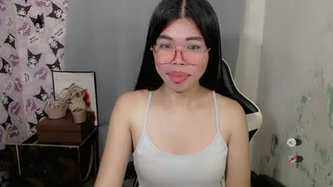 _odette22 online show from August 1, 6:47 pm