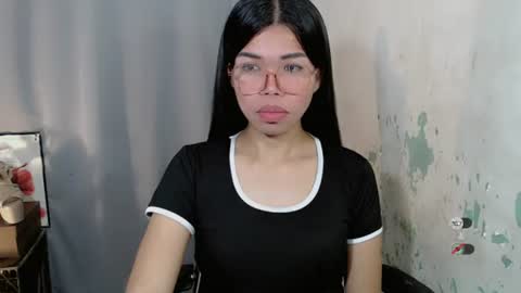 _odette22 online show from August 3, 4:25 pm