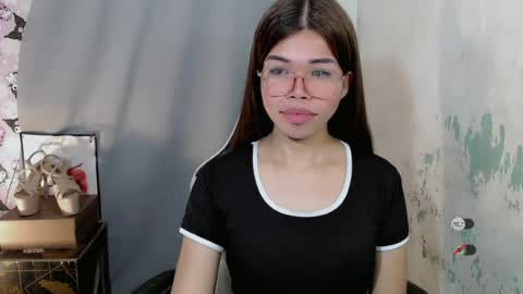 _odette22 online show from August 15, 2:54 pm