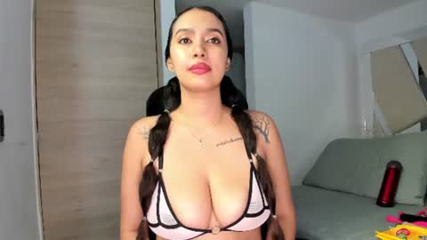 Pamela online show from August 2, 10:11 am
