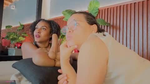  Ela   Sophia  online show from June 20, 1:44 pm