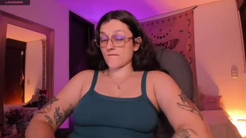 violeta ig  online show from August 12, 5:54 am