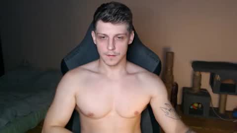 Vampire online show from August 4, 5:15 am
