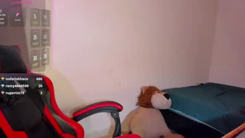 Stefany online show from July 22, 4:20 pm