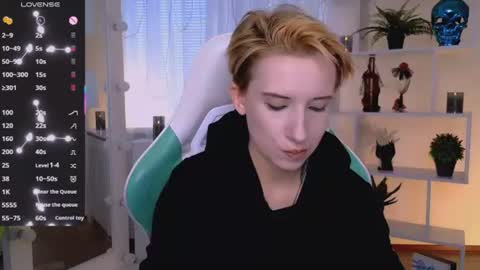 Rein online show from August 10, 3:02 pm