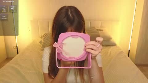 OLIVIA LISA SELENA online show from August 11, 9:33 am