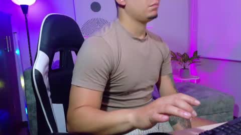 Roberto online show from July 10, 1:28 pm