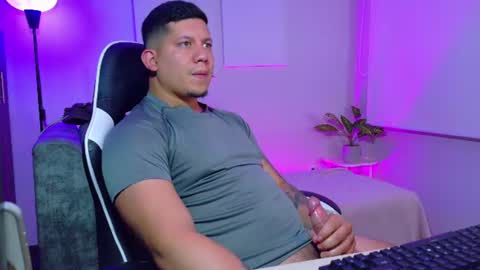 Roberto online show from August 2, 6:31 am